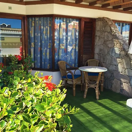 Gay Paso Chico - Gay Men Only * Плайя-дель-Інглес