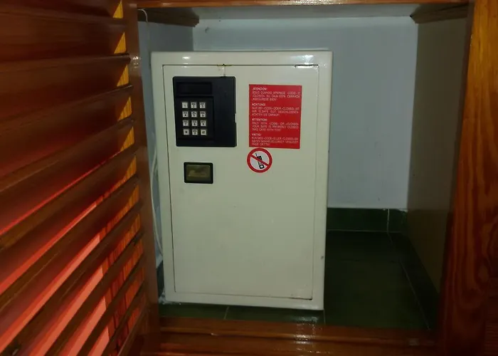 Gay Paso Chico - Gay Men Only Apartment *