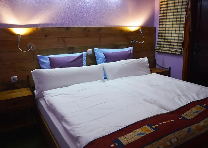 Gay Paso Chico - Gay Men Only פלאייה דל אינגלז